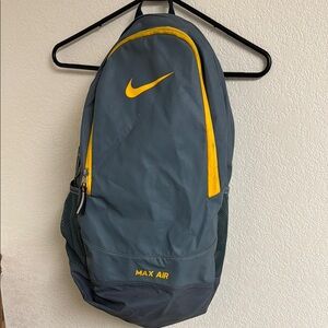 Nike Max Air Gray and Yellow Men's Backpack